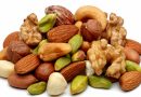 Eating nuts reduces the risk of cancer